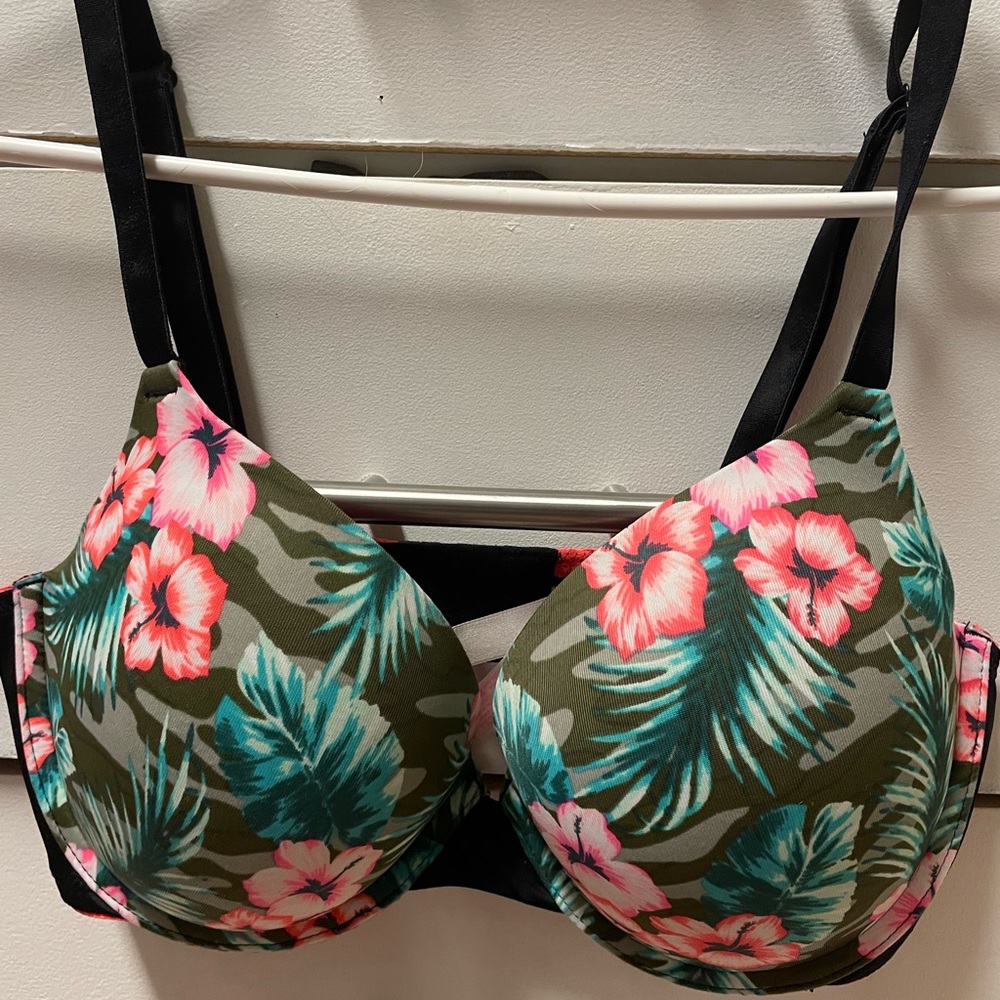 Bra from pink